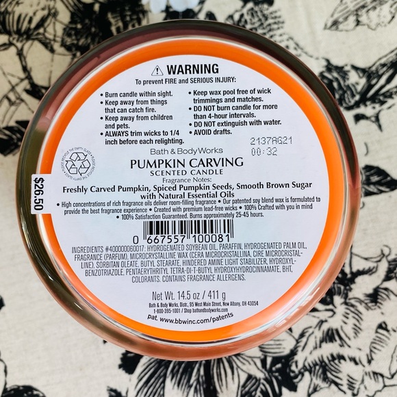 NEW Pumpkin Carving Halloween Bath & Body Works 3 Wick Candle 2022 - Picture 4 of 4